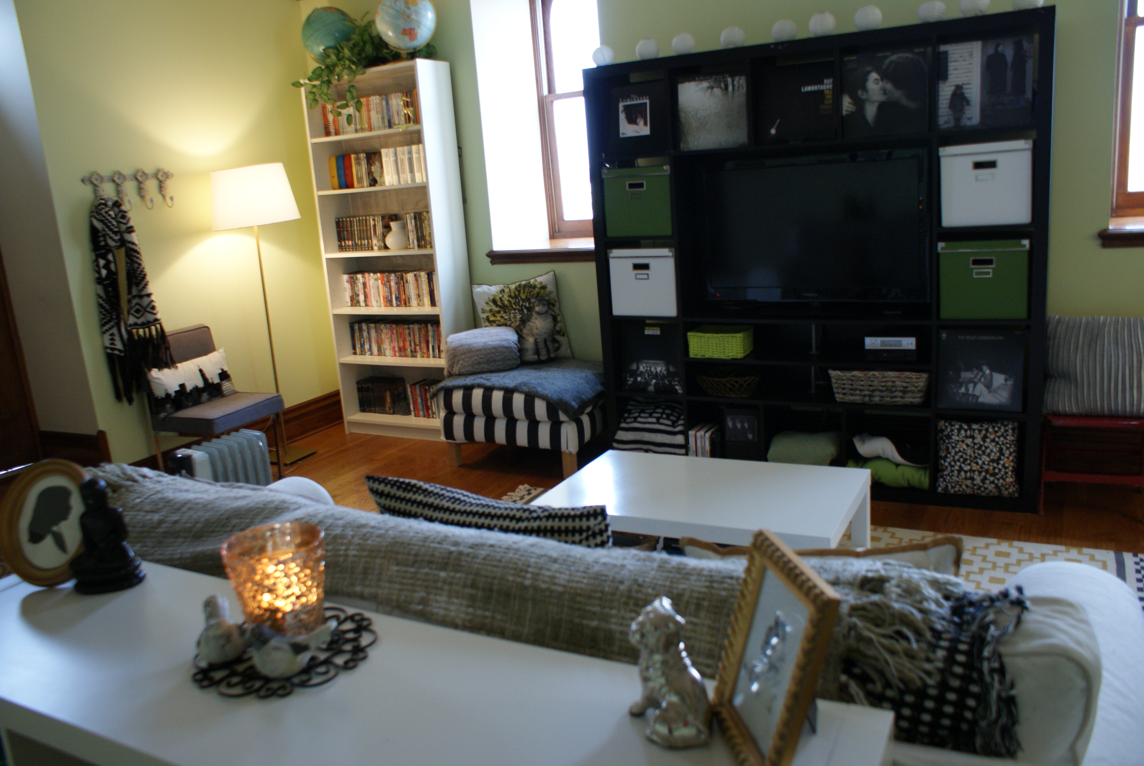  Apartment  Living  Living  Room  Tour CHRONIC ENTHUSIASM 